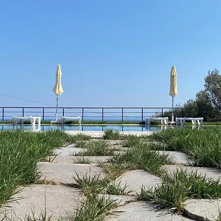 Assos Luna Apartament *