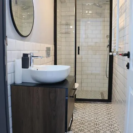 Assos Luna Apartment